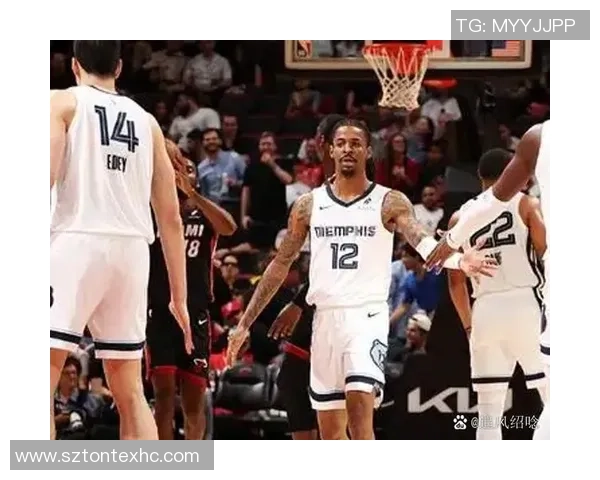 12月31日灰熊与勇士激战回顾双方表现与关键时刻分析