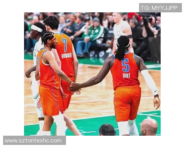 12月13日雷霆对决强敌期待精彩比赛与球星表现的巅峰对决