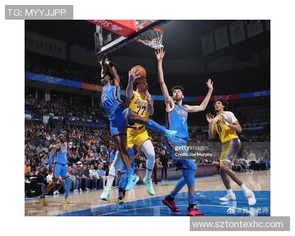 2006年湖人与雷霆的激烈对决回顾与精彩瞬间分析 2006年湖人与雷霆的激烈对决回顾与精彩瞬间分析